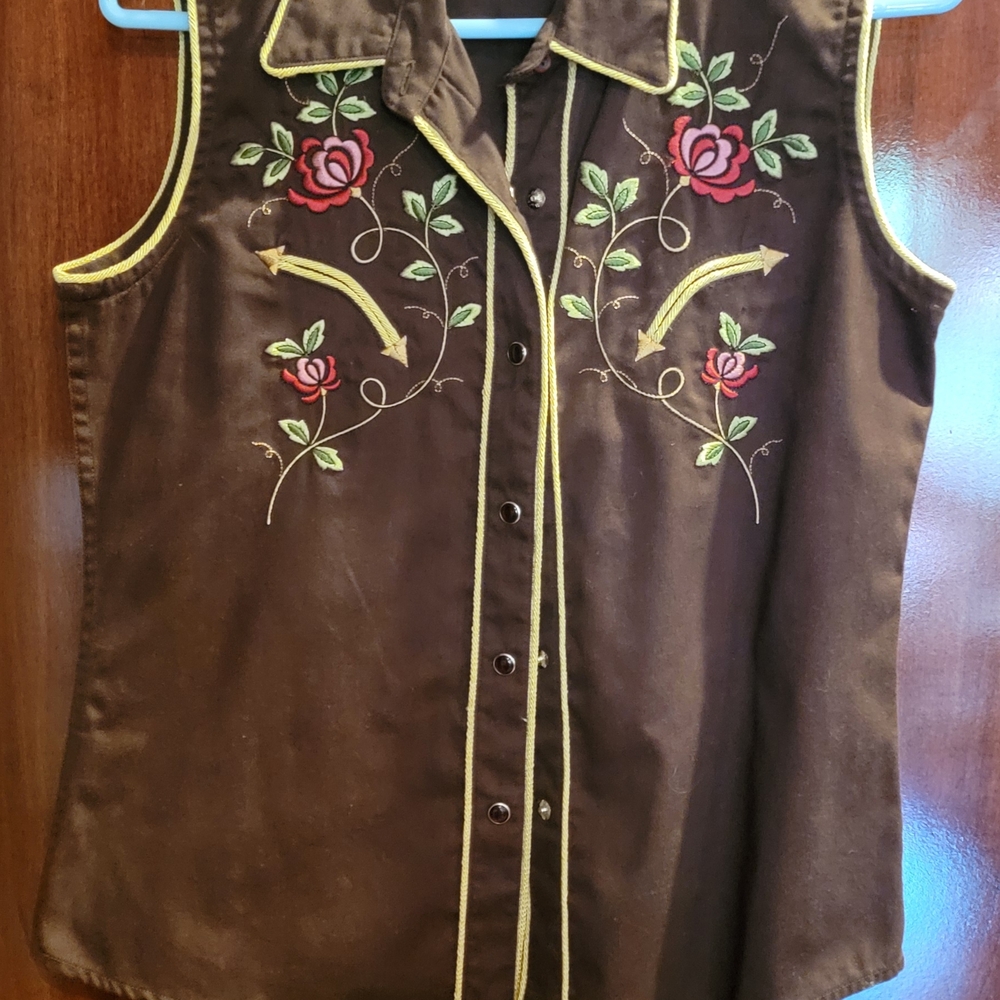 Panhandle Slim Brown Floral Embroidered Button Down Shirt